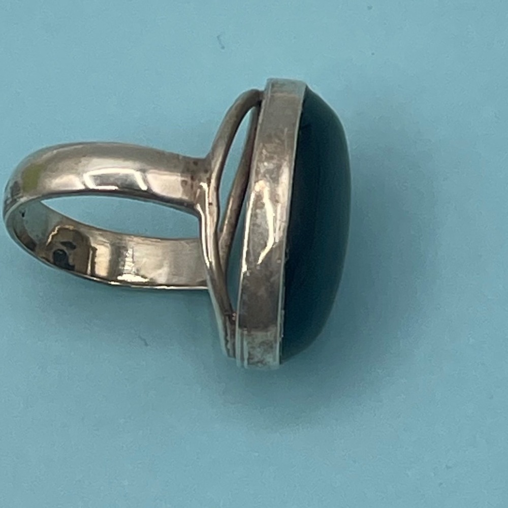 Vintage Sterling Silver 925 Large Oval Black Onyx Cabochon Cocktail Ring